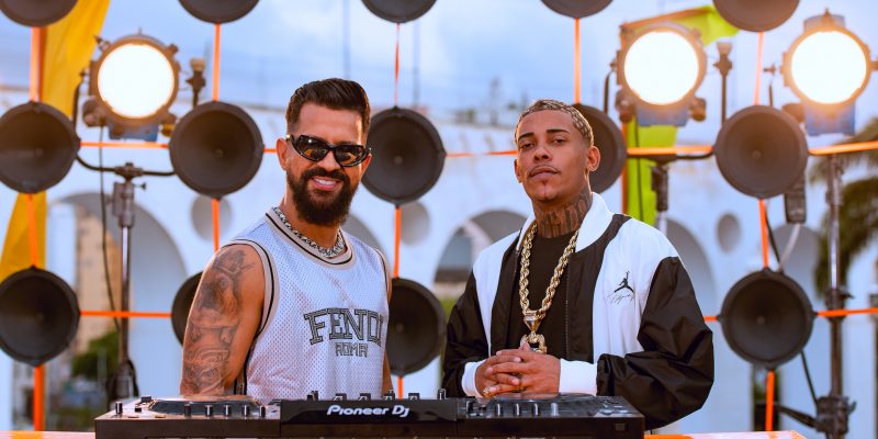 'Cria do Rio' - Dennis e MC Poze do Rodo