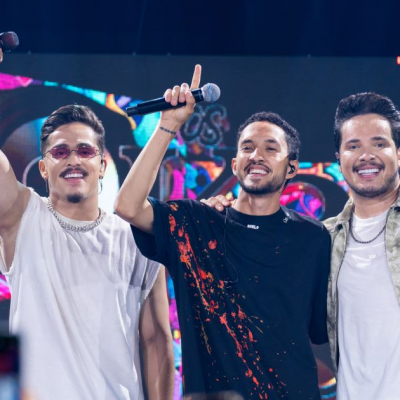 'Aceita Que Acabou' - Kaique e Felipe part. Grelo